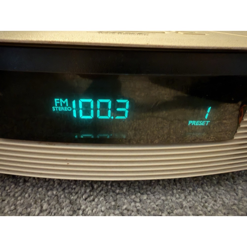Bose Wave Clock Radio Model AWRC1P - Stereo Works Fine / CD Player Not Working
